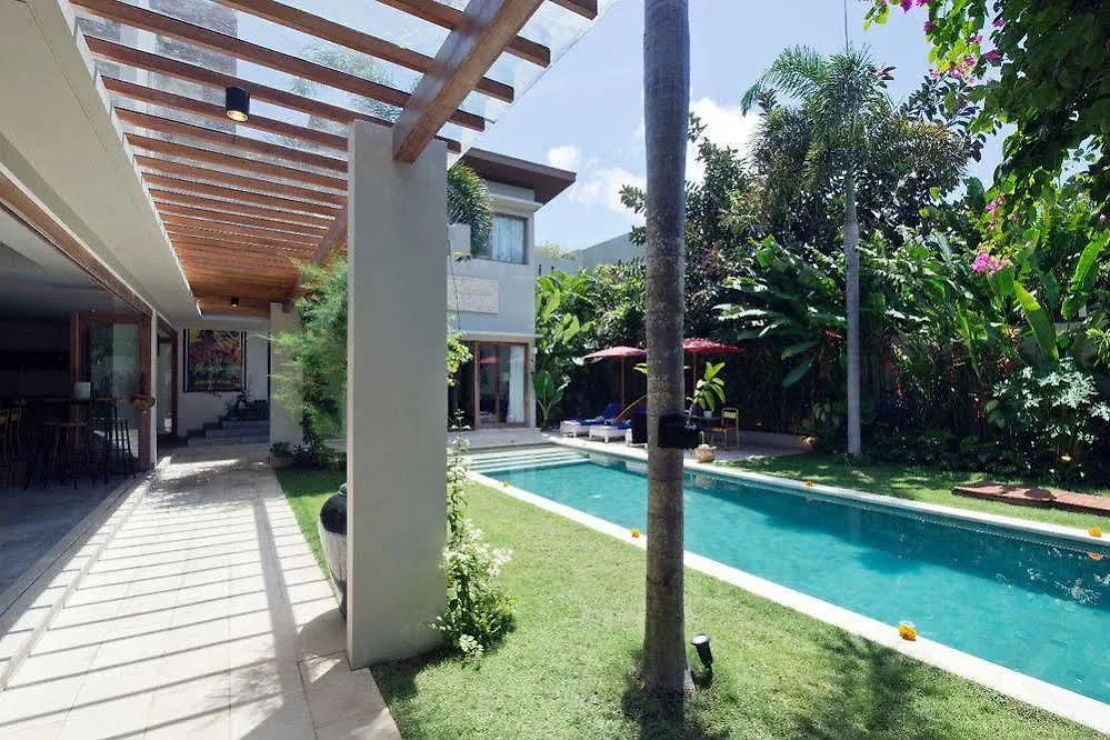 Villa Pierrot Seminyak  0*, Seminyak (Bali) Indonesia